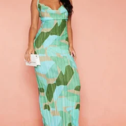 Robe Longue Plissée Verte à Imprimé Abstrait Et Bretelles -Jolie Vêtue Soldes Magasin 00502b36cf6a0fdc28006a6b861e17c05d821059 cmz2308 4