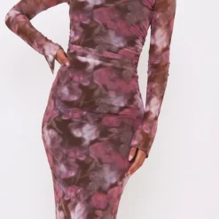 Tall Robe Longue Froncée Rose à Imprimé Fleuri -Jolie Vêtue Soldes Magasin 007055fd6fbb84d113e40792caff73591156fd90 cnd3441 4