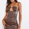Robe Moulante En Similicuir Chocolat à Détail Buste Découpé -Jolie Vêtue Soldes Magasin 02e8ac6f9ec5aa0513c131c1d679fd553226a03e cnb5126 1