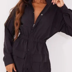 Robe Droite Noire à Boutons-pression Et Poches Frontales -Jolie Vêtue Soldes Magasin 033e27f37db5e267a41226c17acbf41d3f173803 cna6597 4