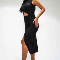 Robe Mi-longue Portefeuille Texturée Noire à Col Montant Et Taille Croisée 9 Robe Mi-longue Portefeuille Texturée Noire à Col Montant Et Taille Croisée -Jolie Vêtue Soldes Magasin 036a39b6065111c59c04556bd94d4a37cd44e2ed cnb7301 3