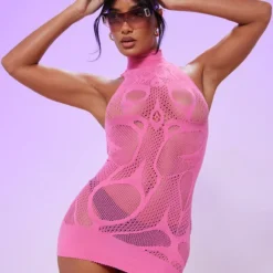 Robe Moulante Découpée Rose Sans Coutures à Col Montant -Jolie Vêtue Soldes Magasin 037f64d91da40fb7b5f3f2e52cd501b77ee552b0 cnd2191 1