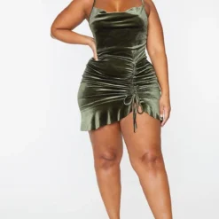 Plus Robe Moulante Volantée En Velours Vert Olive à Bretelles Et Fronces