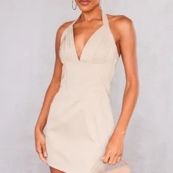 Robe Moulante En Maille Tissée Gris Pierre à Bonnets Plissés Et Dos Nu