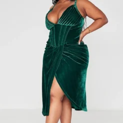 Robe Moulante En Velours Vert émeraude Décolletée à Détail Corset -Jolie Vêtue Soldes Magasin 08405c5a97b21918791dac381588154615a9ff2a cna8365 3