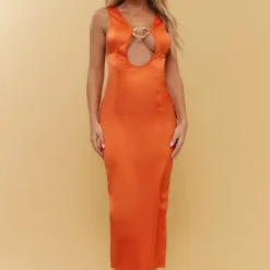 Robe Mi-longue Mandarine Satinée Décolletée à Bretelles Et Empiècement -Jolie Vêtue Soldes Magasin 09f9d773eab53caffc68a1fe00dda94bb2674b32 cne1410 3