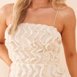 Robe Moulante Texturée Nude à Bretelles Spaghetti -Jolie Vêtue Soldes Magasin 0ba659eb4c714ac5e5585915b917228d2f8e2231 cnd2019 4