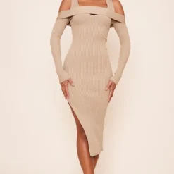 Robe Mi-longue En Maille Tricot Côtelée Camel à Manches Longues Et Rabat