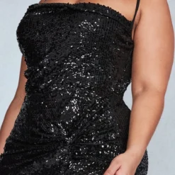 Plus Robe Mi-longue Fendue En Sequins Noirs à Col Bénitier -Jolie Vêtue Soldes Magasin 0cd5bc8a0646a30782ff786b41a39864fb93b331 cnb4247 4