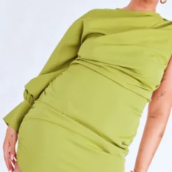 Plus Robe Moulante Tissée Vert Sauge Asymétrique Froncée 10 Plus Robe Moulante Tissée Vert Sauge Asymétrique Froncée -Jolie Vêtue Soldes Magasin 0ea0b5f5d83a92ae9009f195676dffb3dd56198f cne9550 4