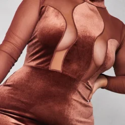 Plus Robe Moulante En Velours Chocolat à Parties En Mesh Et Manches Longues -Jolie Vêtue Soldes Magasin 1276bc2a7ea8c42c4c257174f0c361d9e98364a8 cnb4190 4