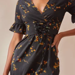 Robe Trapèze Noire à Imprimé Floral Et Corset -Jolie Vêtue Soldes Magasin 12ed1a4ffbd4f5ba89c3a1f4af7effb0e737c623 clt6693 4