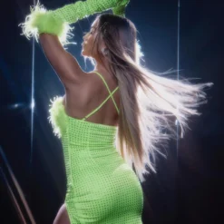 Robe Moulante Deluxe Vert Citron à Sequin Et Gants Détail Plumes -Jolie Vêtue Soldes Magasin 13000af0e9d0b2a8619ec0964d2a737cff222f72 cna8746 2