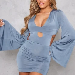 Robe Très Moulante Gris Anthracite à Découpes Et Manches évasées -Jolie Vêtue Soldes Magasin 13f91fe8535ccd64ae4b6c6fe4ba37e5d0f8a3ca cnc1310 1