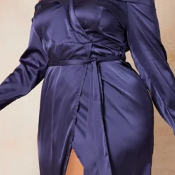 Plus Robe Portefeuille Mi-longue Bleu Marine Satinée à Col Bardot Replié -Jolie Vêtue Soldes Magasin 1856dceb8bcea294aeb9bddeaeda97166c32f4f7 cmw4020 5