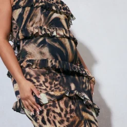 Plus Robe Longue Asymétrique Marron Imprimée Léopard à Volants -Jolie Vêtue Soldes Magasin 1bb546eb5f6b9a19aa2f0ba1168b6daacc5c849d cnd4866 4