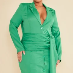 Plus Robe Blazer Plissée Verte Drapée Devant -Jolie Vêtue Soldes Magasin 1dde5b1a5b3411b8bb3a633180b78deafb72aae2 cnc9643 3