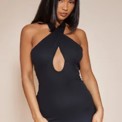 Robe Moulante Côtelée Noire Découpée à Devant Croisé