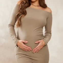 Maternité Robe De Grossesse Mi-longue Douce Taupe à épaules Dénudées -Jolie Vêtue Soldes Magasin 20a10dd0e97bacaf6d412cae4c0f8988e4b08de9 cnd7228 4