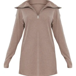 Robe Pull Oversize Côtelée Café Au Lait à Col Haut Et Demi-zip -Jolie Vêtue Soldes Magasin 22723cd8c0ce2f9225c5a38353c3d845d0defa22 cna3032 5