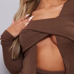 Robe Cache-coeur Moulante Côtelée Chocolat à Découpes -Jolie Vêtue Soldes Magasin 22eedad0e151975125754ff807a0e78acbfa192d cnd4299 4