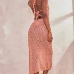 Tall Robe Longue En Maille Crochetée Marron Clair à Dos Nu -Jolie Vêtue Soldes Magasin 23a13a1c4f4acdb5ea49fb665d9515729bdf1204 cne8209 1