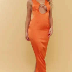 Robe Mi-longue Mandarine Satinée Décolletée à Bretelles Et Empiècement