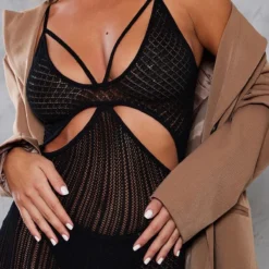 Robe Mi-longue Noire En Maille Pointelle à Parties Contrastantes -Jolie Vêtue Soldes Magasin 299880a9b9da5a5810c889205be132a5a7f3fea9 cmz8152 4