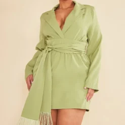 Plus Robe Portefeuille Vert Olive à Ceinture Frangée -Jolie Vêtue Soldes Magasin 2a03d84345a5e90aef65a3d9870f1e41eaae54c9 cnc7346 3