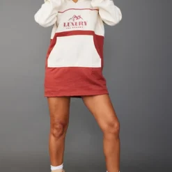 Robe Pull Crème à Doublure En Polaire Avec Col Et Parties Contrastantes 9 Robe Pull Crème à Doublure En Polaire Avec Col Et Parties Contrastantes -Jolie Vêtue Soldes Magasin 2b745093d43407639daf76d1623474f579aa2c3e cnc6640 3