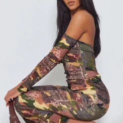 Tall Robe Mi-longue Orange à Imprimé Camouflage Et épaules Dénudées -Jolie Vêtue Soldes Magasin 2fd37987893b4bfab2e2c55f4938d5284f65b938 cnd3416 4