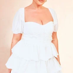 Plus Robe Patineuse Blanche Jupe à étages Et Bonnets Crêpés