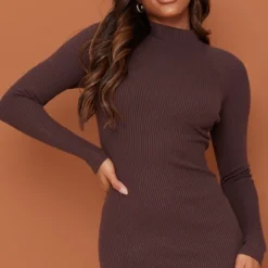 Longue Robe Moulante En Maille Chocolat à Col Montant -Jolie Vêtue Soldes Magasin 3181358507f8f04fe9be36eadaf2ab1330b26c14 cmt4189 5