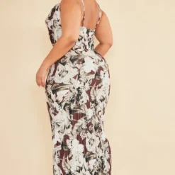 Plus Robe Longue Marron Fleurie Plissée à Col Bénitier -Jolie Vêtue Soldes Magasin 33937217688c531ff547710b00a5352a1de3bf54 cnd5076 2
