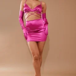 Robe Moulante Rose Vif Découpée à Lanières Et Gants Froncés -Jolie Vêtue Soldes Magasin 3595c1c2fc899d218100ec4c99b2187aacf25a29 cnb5136 3
