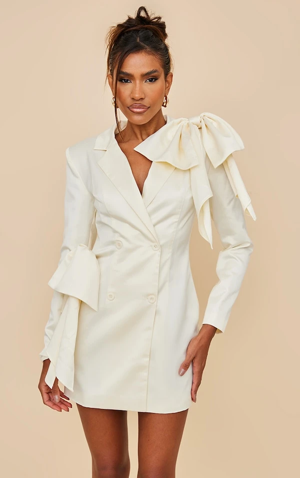 Robe Blazer Satinée Crème à Noeuds Sur L'épaule 3 Robe Blazer Satinée Crème à Noeuds Sur L'épaule