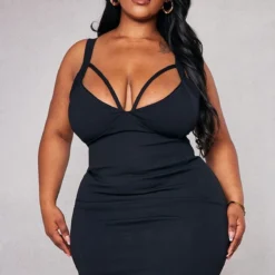 Plus Robe Moulante Noire à Bretelles -Jolie Vêtue Soldes Magasin 375639a47c3526ef90f6bb57a3066b153c5848b9 cnb6948 1