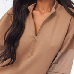 Robe Sweat Sable Oversize à Manches En Nylon Contrastantes -Jolie Vêtue Soldes Magasin 37c6b6ebee4f485ff9a0e629aa8c89c77eadf309 cnb1090 4