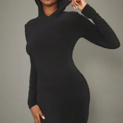 Robe Très Moulante Noire Dos Nu à Détail Capuche -Jolie Vêtue Soldes Magasin 383ea7b42ce78d0097c76c810bddb4d561720adb cnc7763 2