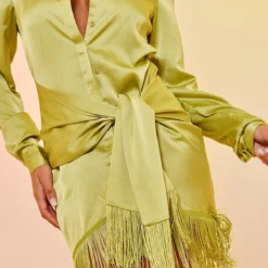 Robe Chemise Satinée Vert Citron à Détail Drapé Et Ourlet Frangé -Jolie Vêtue Soldes Magasin 38b5ae9cd7455aebc40315fdad5a6ac8c5dc3926 cnd7687 4