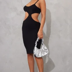 Robe Mi-longue En Maille Tricot Noire à Grosses Découpes -Jolie Vêtue Soldes Magasin 393e05db9bcf104be754626e31707d5b09319e64 cnb3761 3