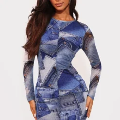 Petite Robe Moulante Imprimé Jean Bleu à Empiècements Contrastants