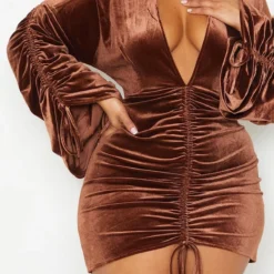 Plus Robe Moulante Chocolat En Velours à Décolleté Plongeant Et Fronces -Jolie Vêtue Soldes Magasin 3a3d5773b8ac27506857ddca1390ca9ca2160fd1 cmu1343 5