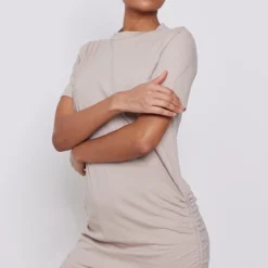 Robe T-shirt En Coton Gris Pierre à Manches Courtes Et Côtés Froncés