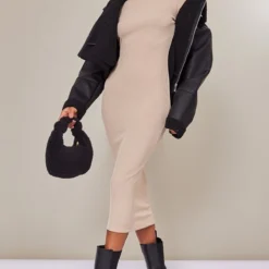 Robe Mi-longue Côtelée Sable Clair à Manches Longues Et Ourlet Légèrement Volanté -Jolie Vêtue Soldes Magasin 3ded6ef35bcd66b3ca8083cb57df0cc284092ac7 cnb9641 3