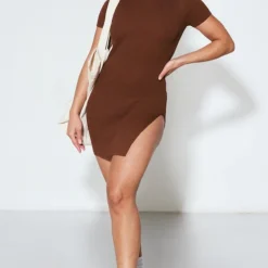 Robe Fendue Moulante En Maille Tricot Côtelée Chocolat -Jolie Vêtue Soldes Magasin 3edd6e049f113241763ab831f15180f654ef24dd cnc5883 3