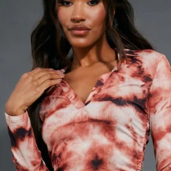 Robe Moulante Froncée Imprimé Tie & Dye Noir à Col Polo -Jolie Vêtue Soldes Magasin 4003c33190e6361caa4cfed1eb179621e19d4126 cnb7228 4