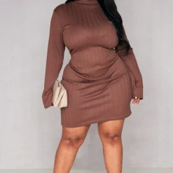 Plus Robe Moulante Côtelée Chocolat à Col Montant 9 Plus Robe Moulante Côtelée Chocolat à Col Montant -Jolie Vêtue Soldes Magasin 40462ce64636d387043fce98d13d86b403720ff6 cnd4820 3