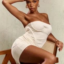 Robe Bustier Moulante Texturée Crème Drapée à Noeud Et Armatures -Jolie Vêtue Soldes Magasin 40b1fc858ebfe50602fcd900424145f865055014 cne7686 4