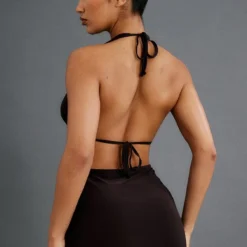 Robe Moulante Chocolat Froncée à Dos Nu Et Détail Sur Le Buste -Jolie Vêtue Soldes Magasin 40fd0d052a46e78996465041ec253e1272ac9255 cnb7472 2